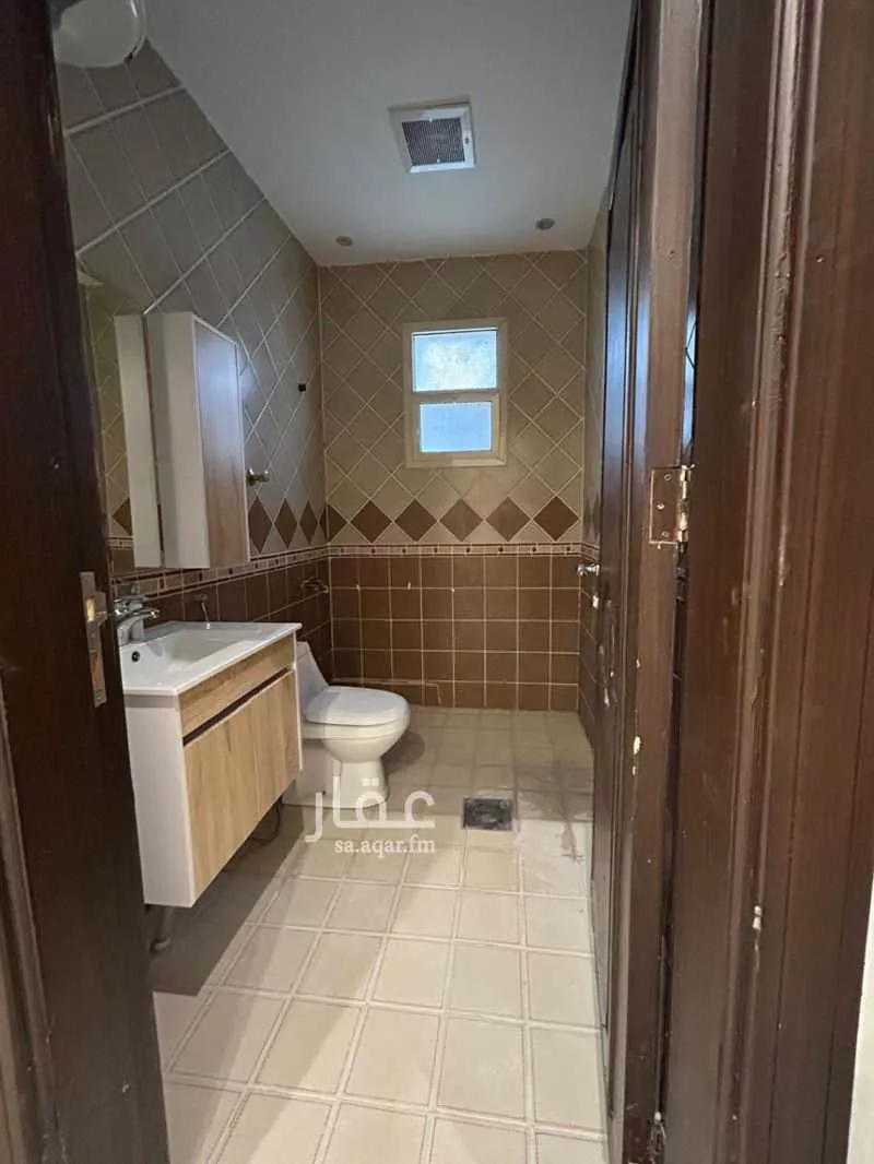 5 bedroom floor in Al Yasmin 4