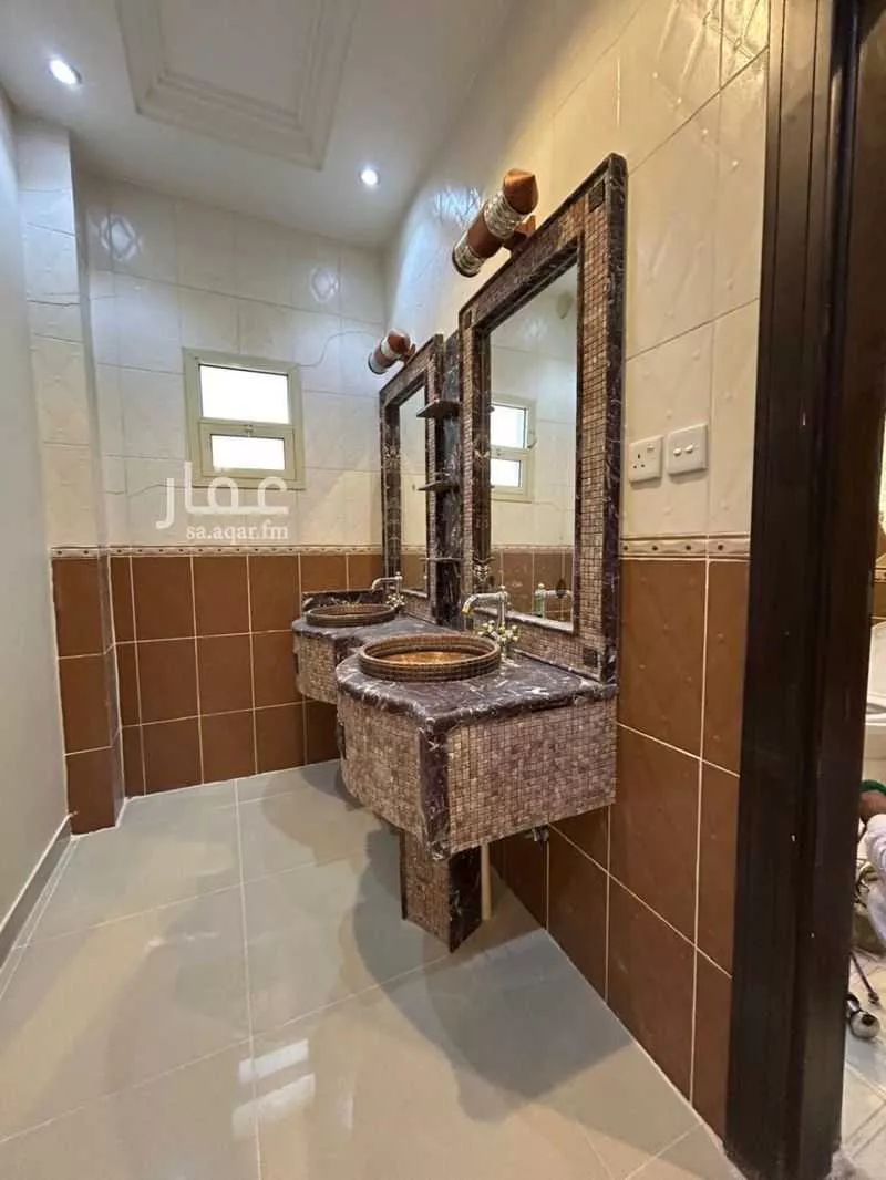 5 bedroom floor in Al Yasmin 9
