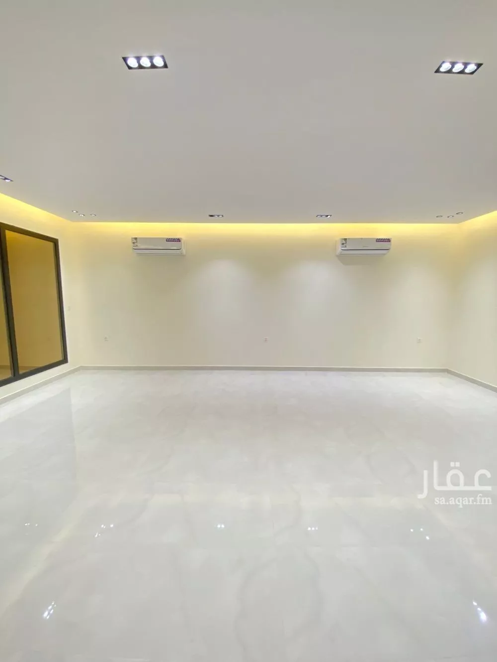 3 bedroom floor in King Fahd 2