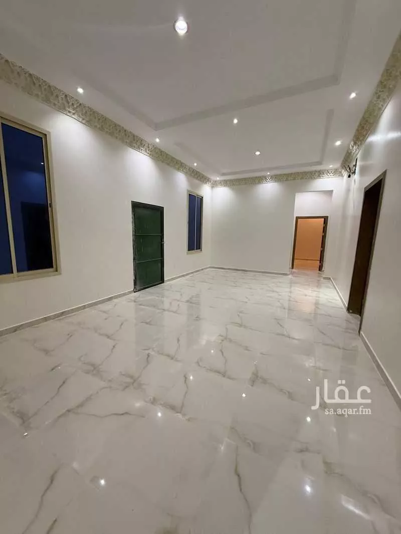 3 bedroom floor in Al Wurud 9