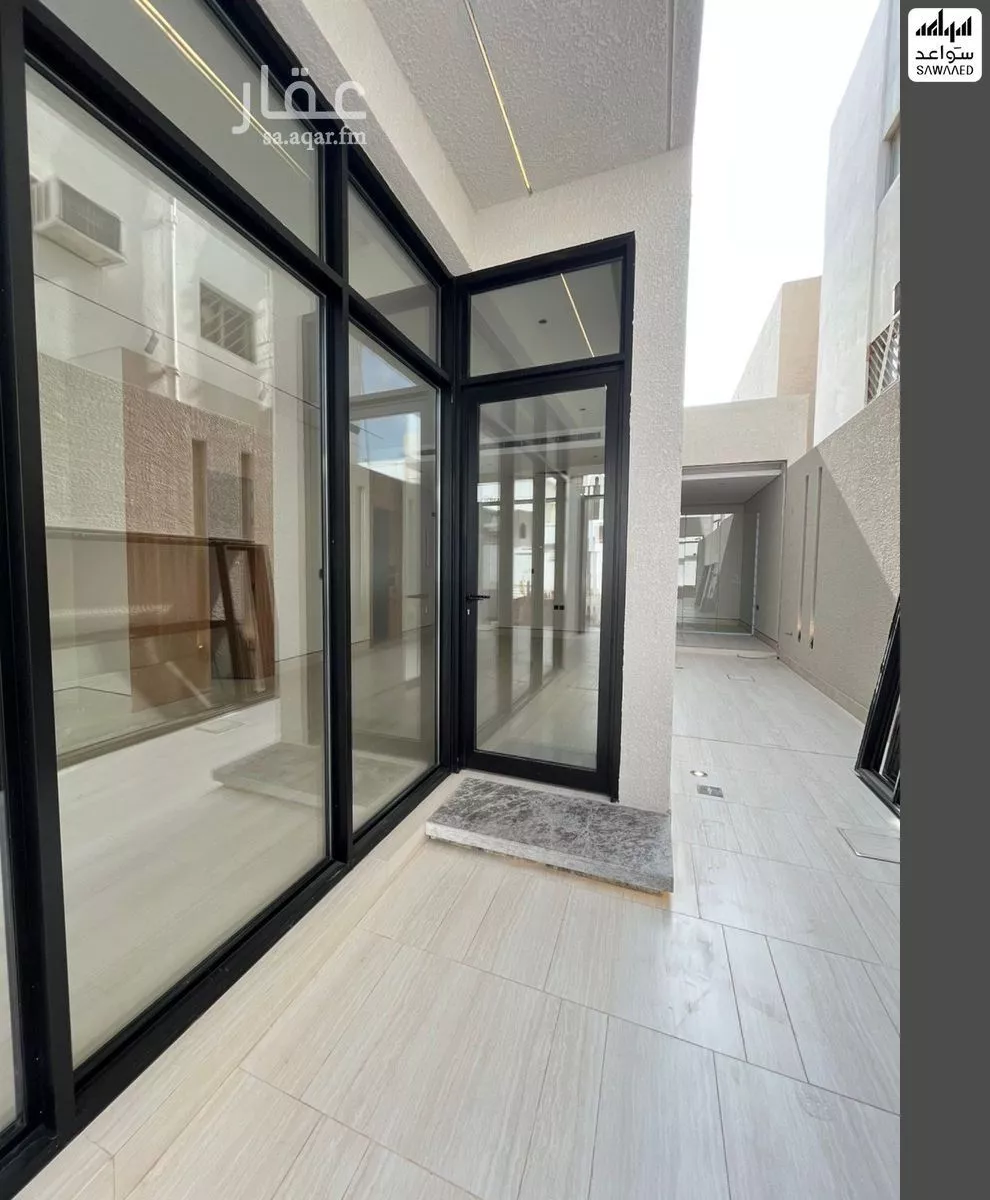 2 bedroom floor in Al Olaya 5