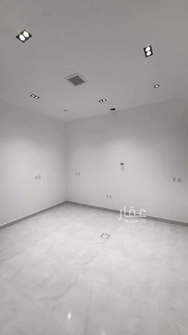 3 bedroom floor in King Fahd 9