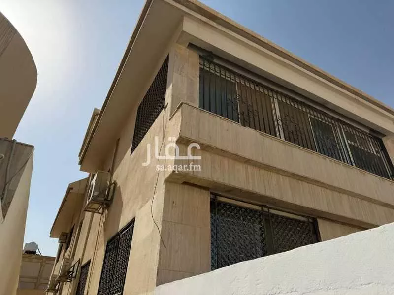 5 bedroom floor in Al Rabwa 3