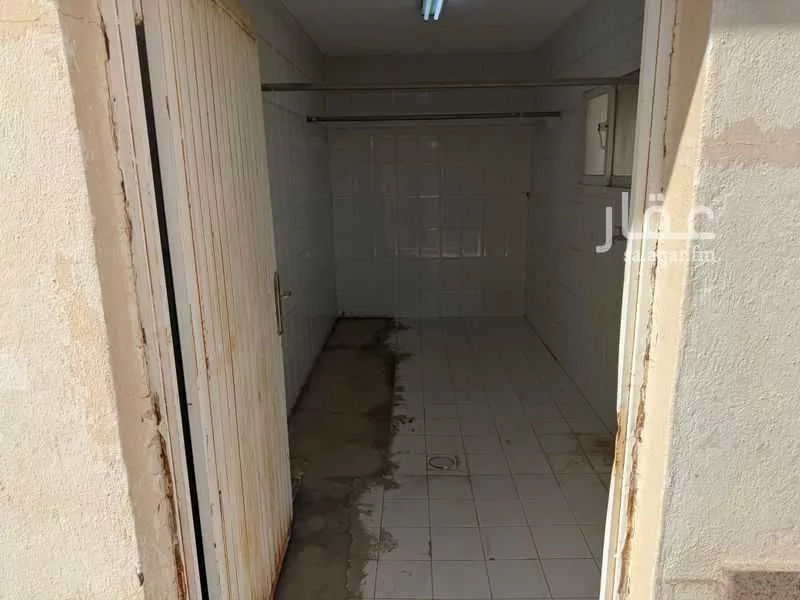 5 bedroom floor in Al Rabwa 24