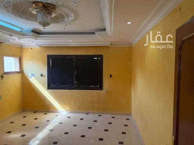 5 bedroom floor in Al Rabwa 9