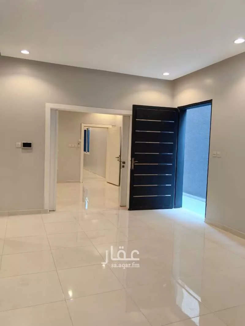 3 bedroom floor in Al Aridh 2