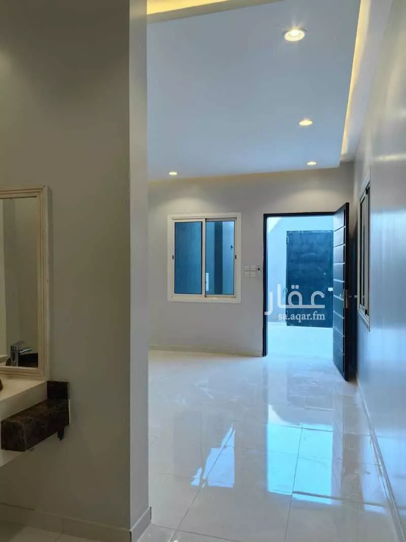 3 bedroom floor in Al Aridh 8