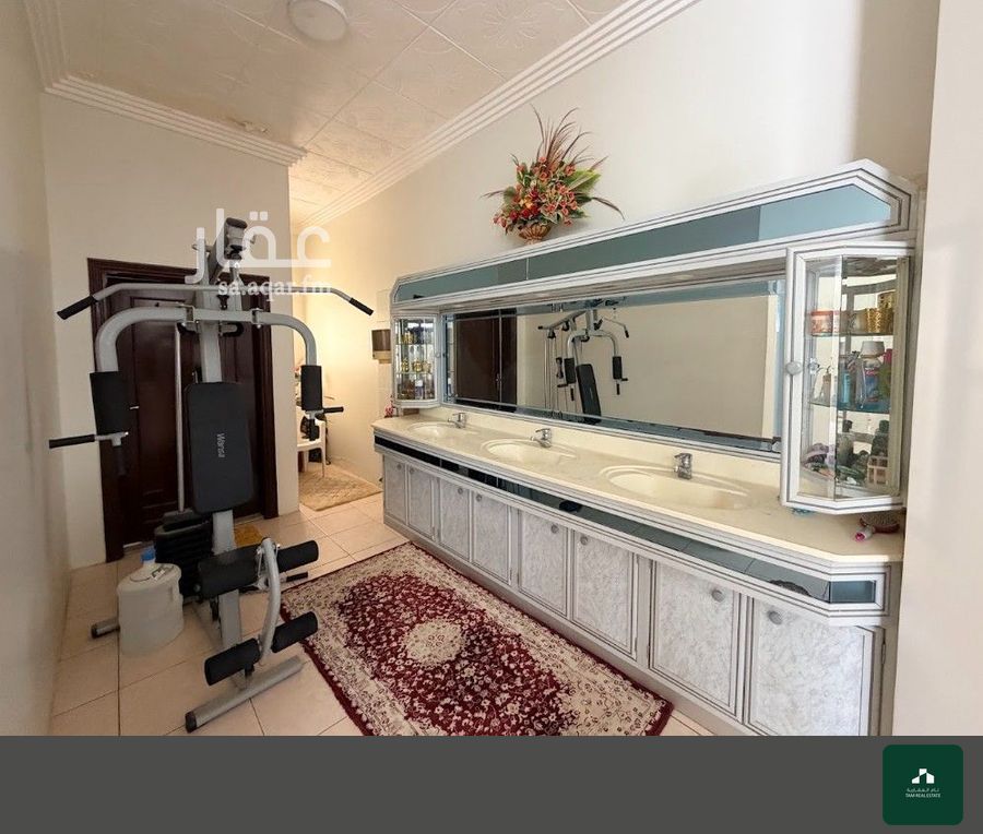 3 bedroom building in King Faisal, Riyadh 4