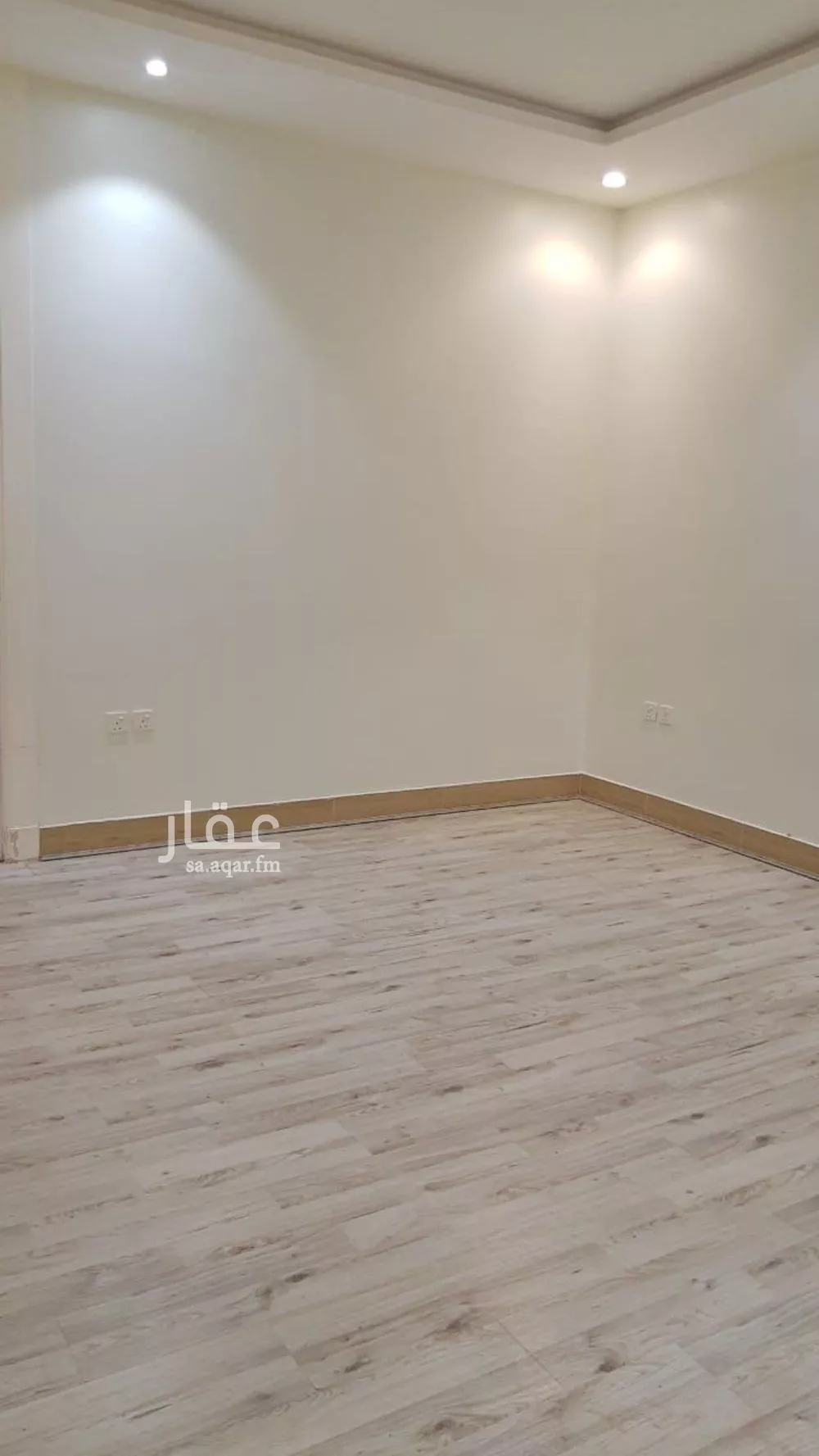 5 bedroom floor in Al Qairawan 13