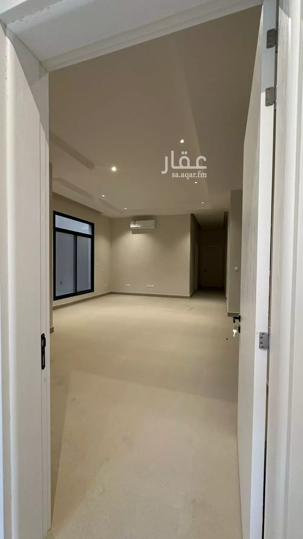 4 bedroom floor in Al Rimal 6