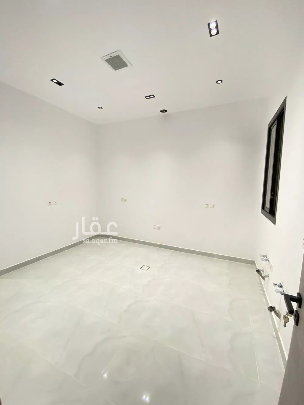 6 bedroom floor in King Fahd 26