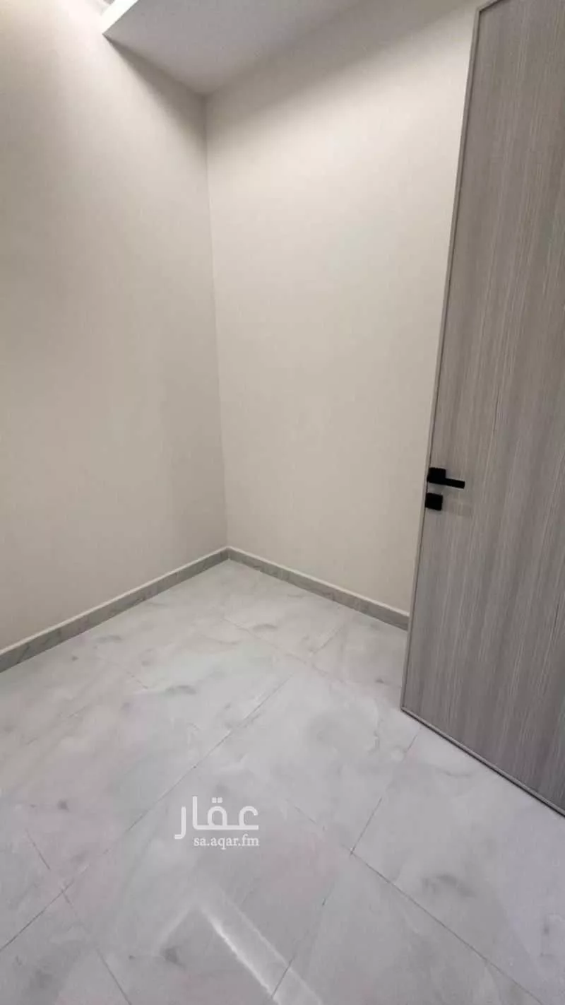 3 bedroom floor in Dhahrat Namar 19