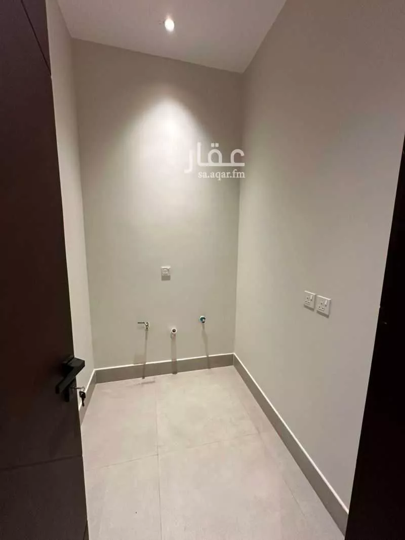 3 bedroom floor in Al Qairawan 11