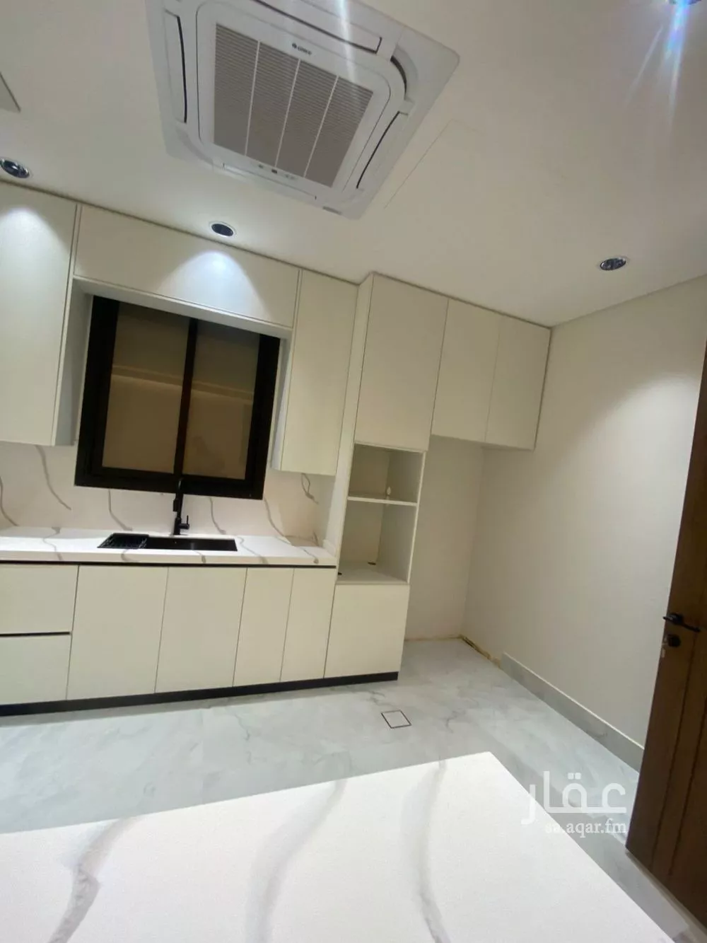 5 bedroom floor in Qurtubah 5