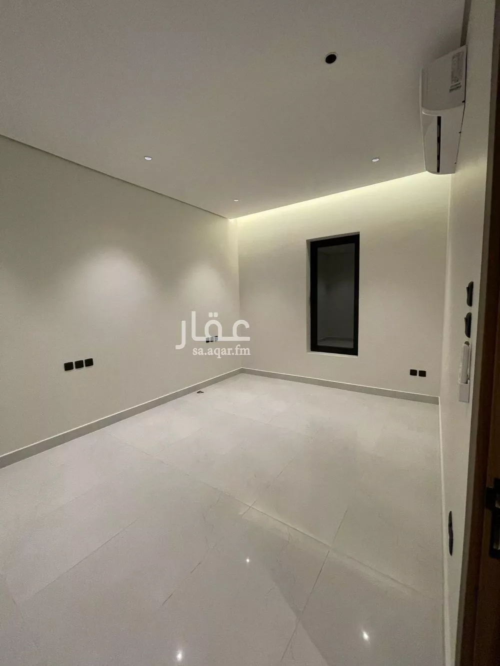 5 bedroom floor in Al Falah 13