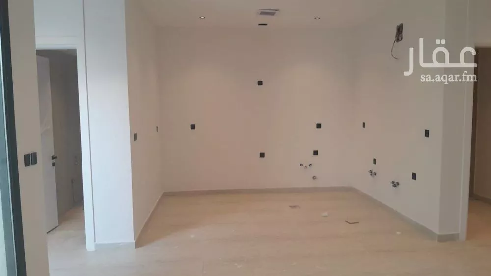 3 bedroom floor in Ash Sharq 3