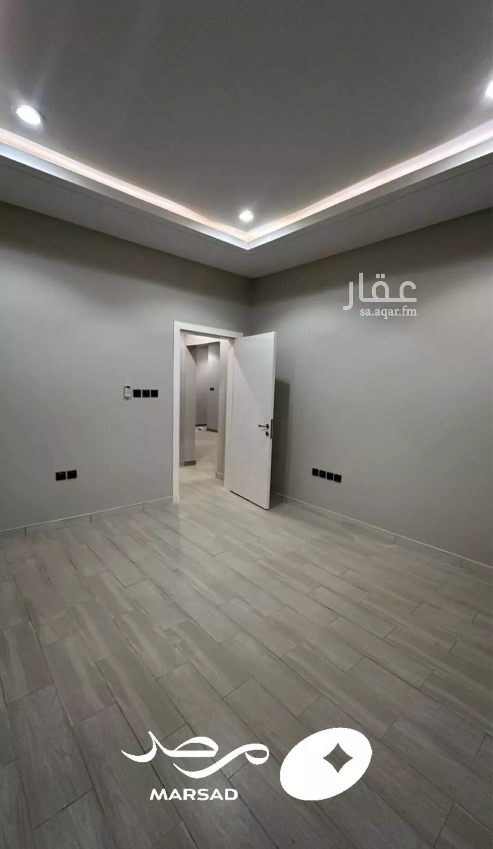 3 bedroom floor in Al Aridh 7