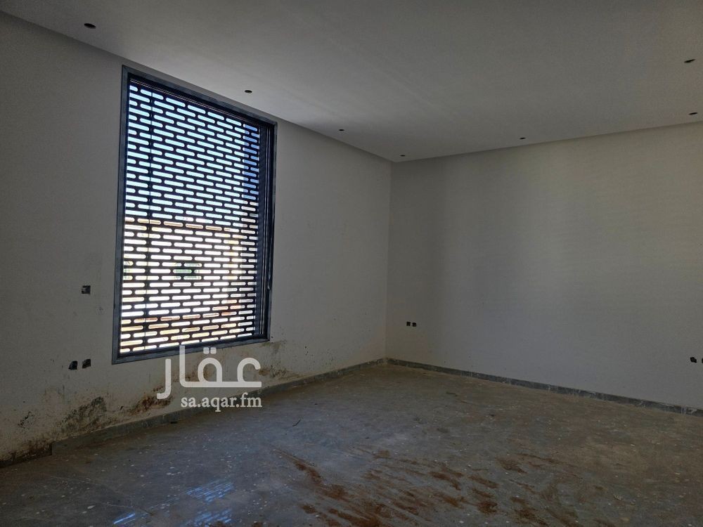 5 bedroom villa in Ishbiliyah, Riyadh 4