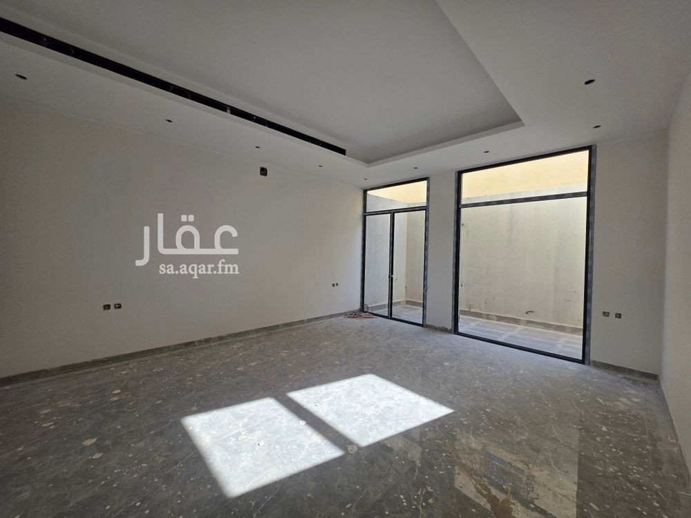 5 bedroom villa in Ishbiliyah, Riyadh 5