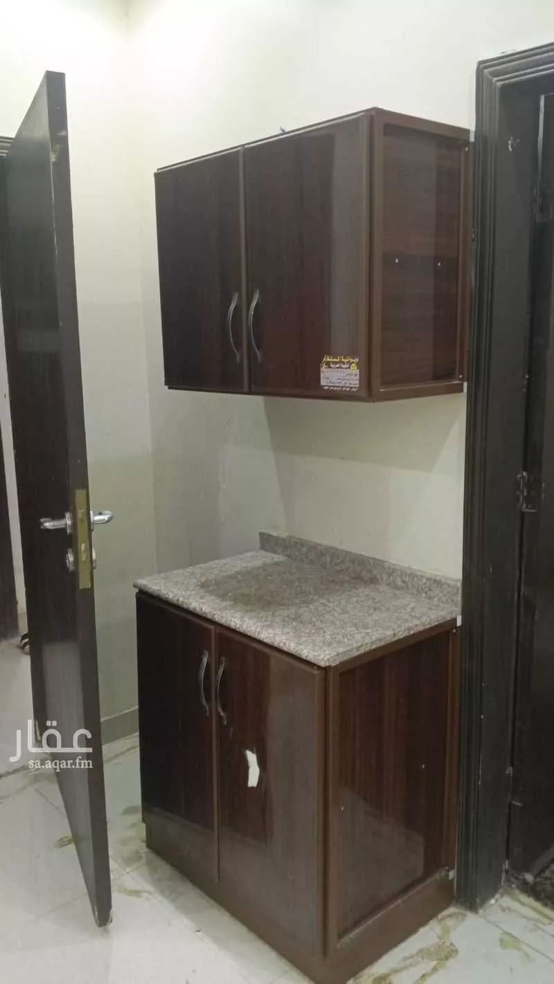 2 bedroom apartment in Dhahrat Laban 5