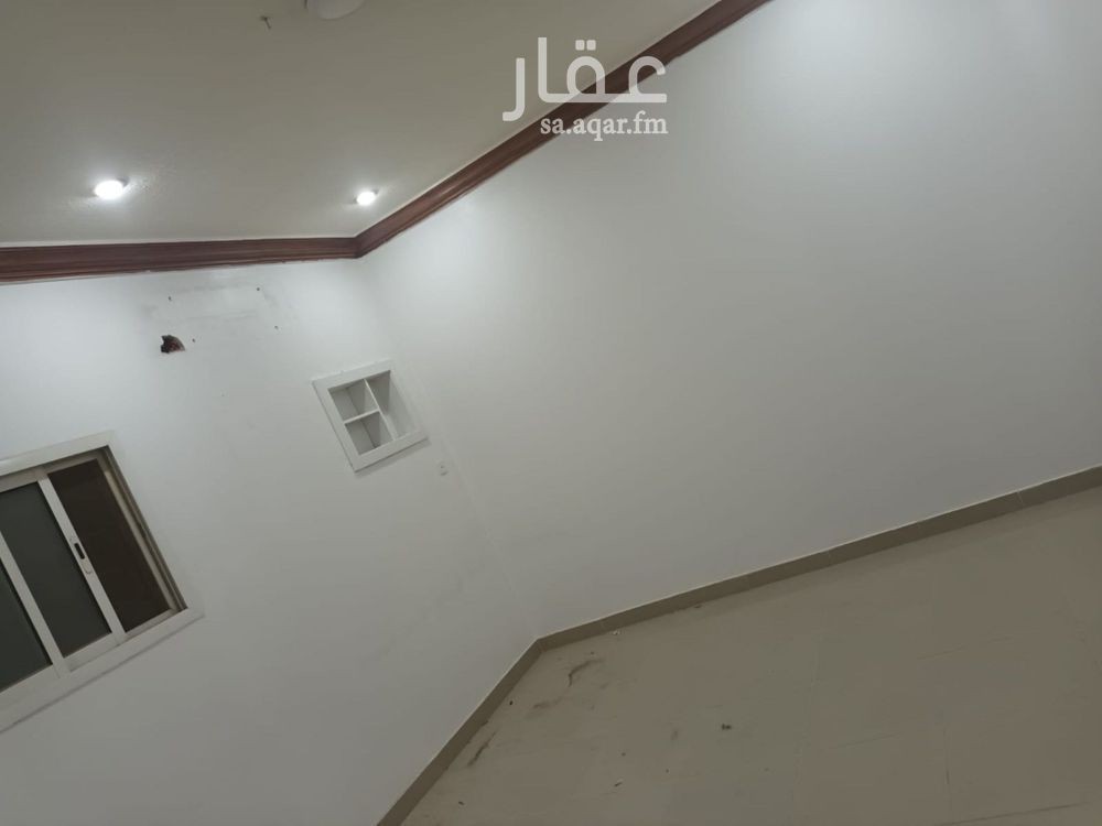شقة 3 غرف في العزيزية، الرياض 4