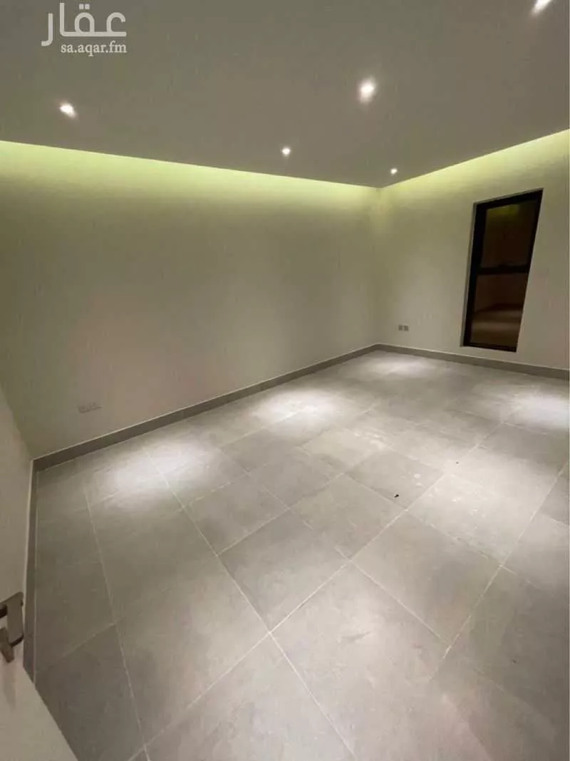 دور 3 غرف في العارض 3