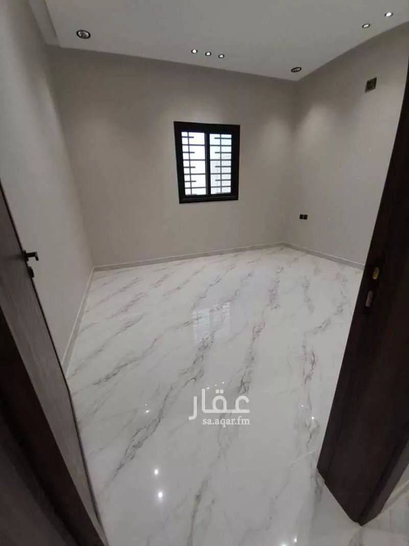 7 bedroom floor in Al Rimal 2