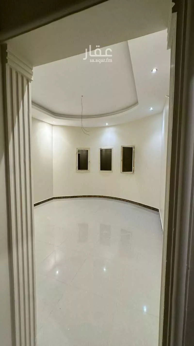 5 bedroom floor in Al Malqa 15