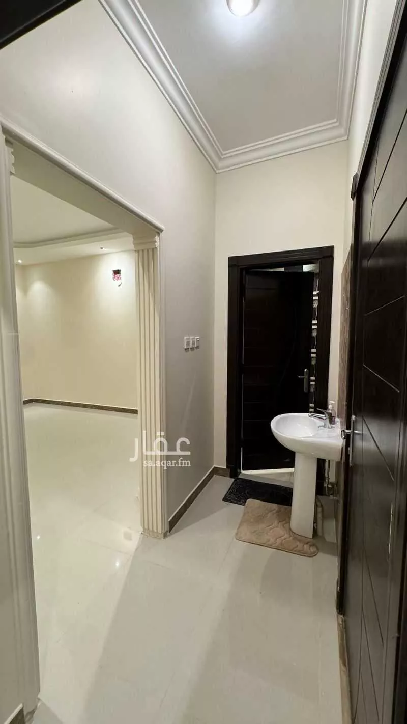 5 bedroom floor in Al Malqa 16