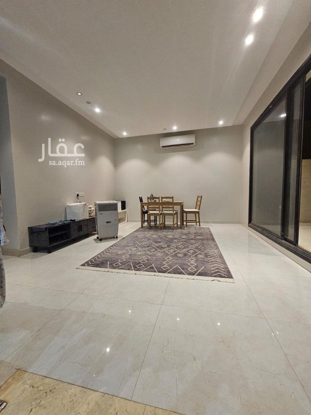 6 bedroom villa in Granada, Riyadh 8