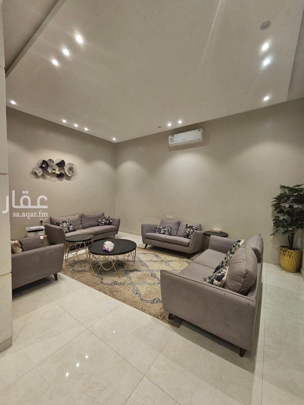 6 bedroom villa in Granada, Riyadh 23