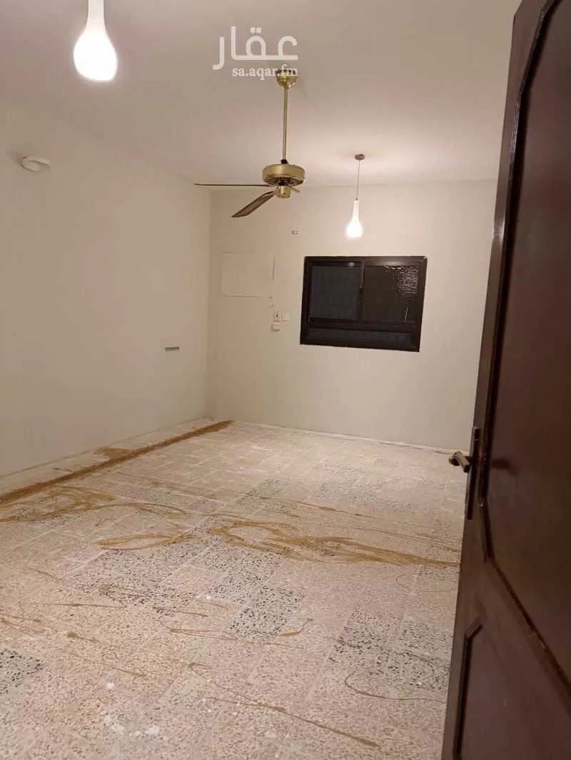 6 bedroom floor in Badr 9