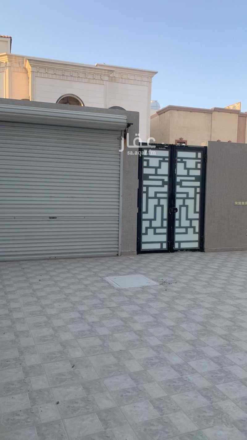 فيلا 4 غرف في الشعلة، الدمام 5