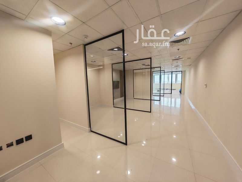 4 bedroom office in Al Nakheel, Eastern Province 8