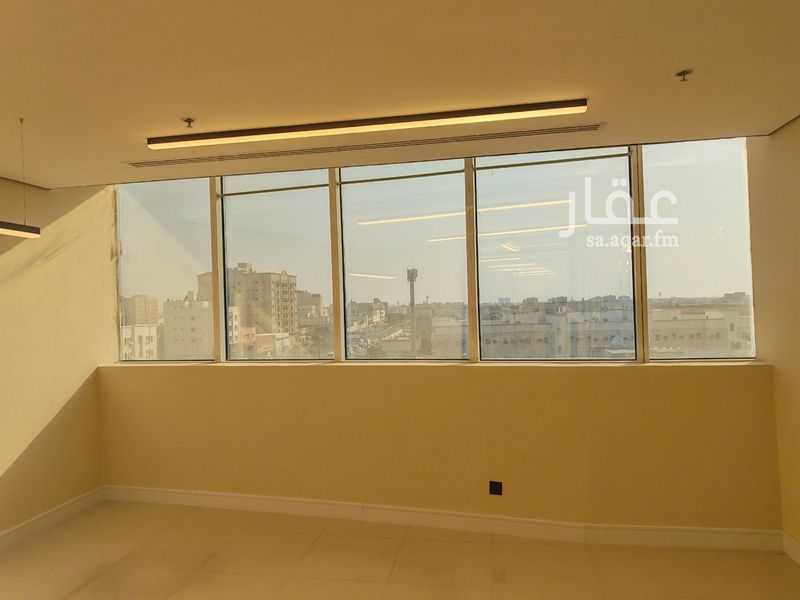 4 bedroom office in Al Nakheel, Eastern Province 6