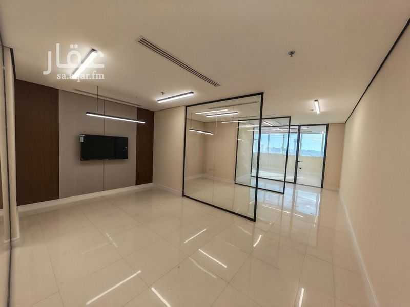 4 bedroom office in Al Nakheel, Eastern Province 16