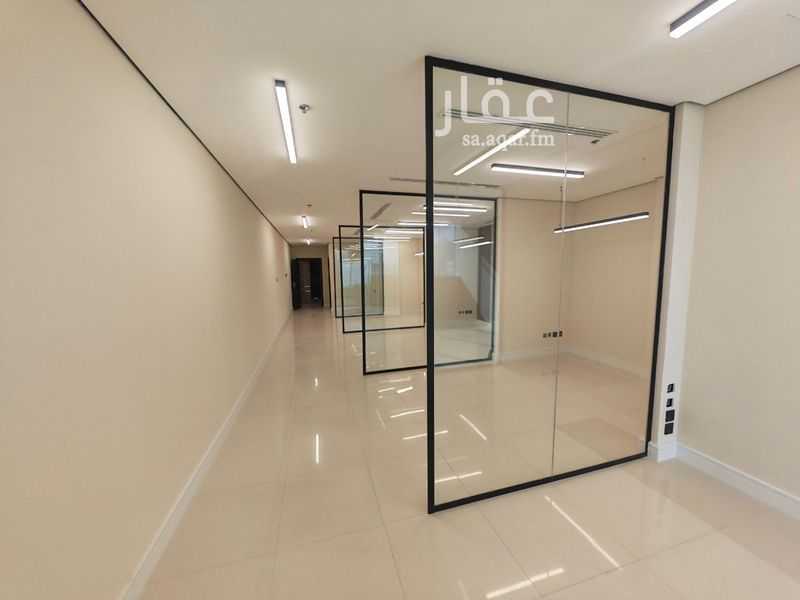 4 bedroom office in Al Nakheel, Eastern Province 17