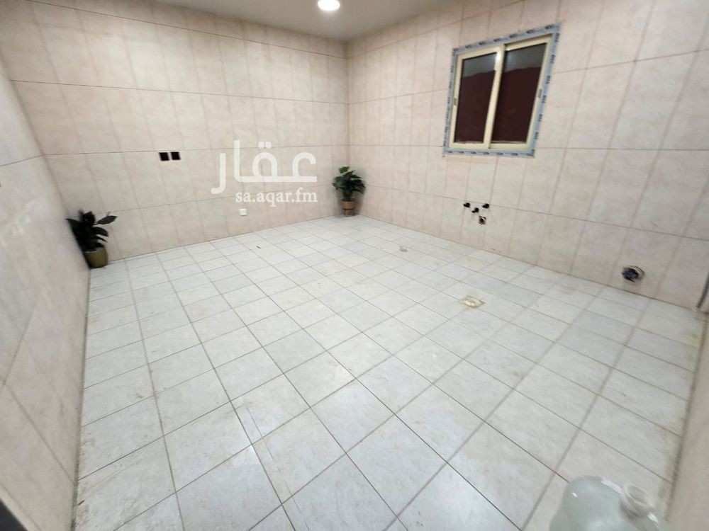 4 bedroom apartment in Dahiat King Fahd, Eastern Province 11