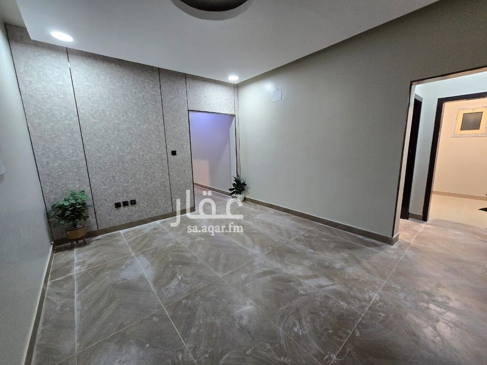 4 bedroom apartment in Dahiat King Fahd, Eastern Province 13