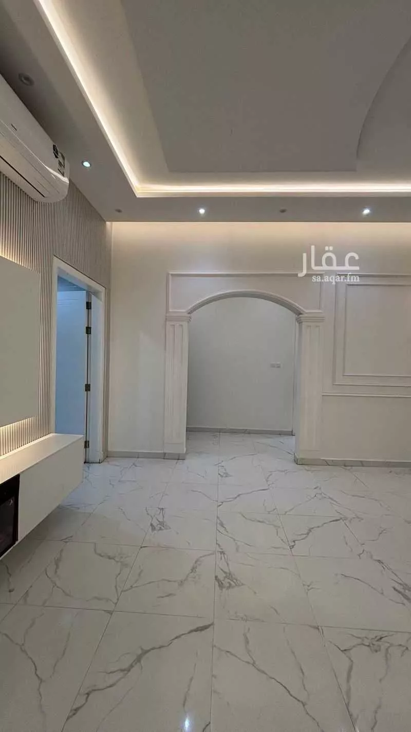 7 bedroom floor in Al Qairawan 5