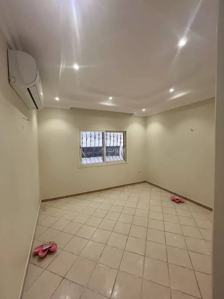 5 bedroom villa in Dhahrat Al Badiah, Riyadh 3