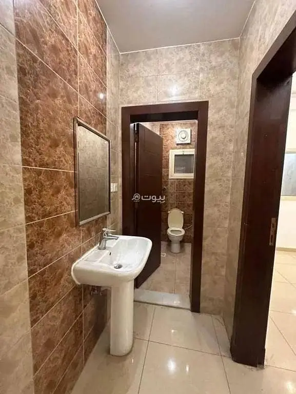 4 bedroom apartment in Muraykh, Jeddah 11