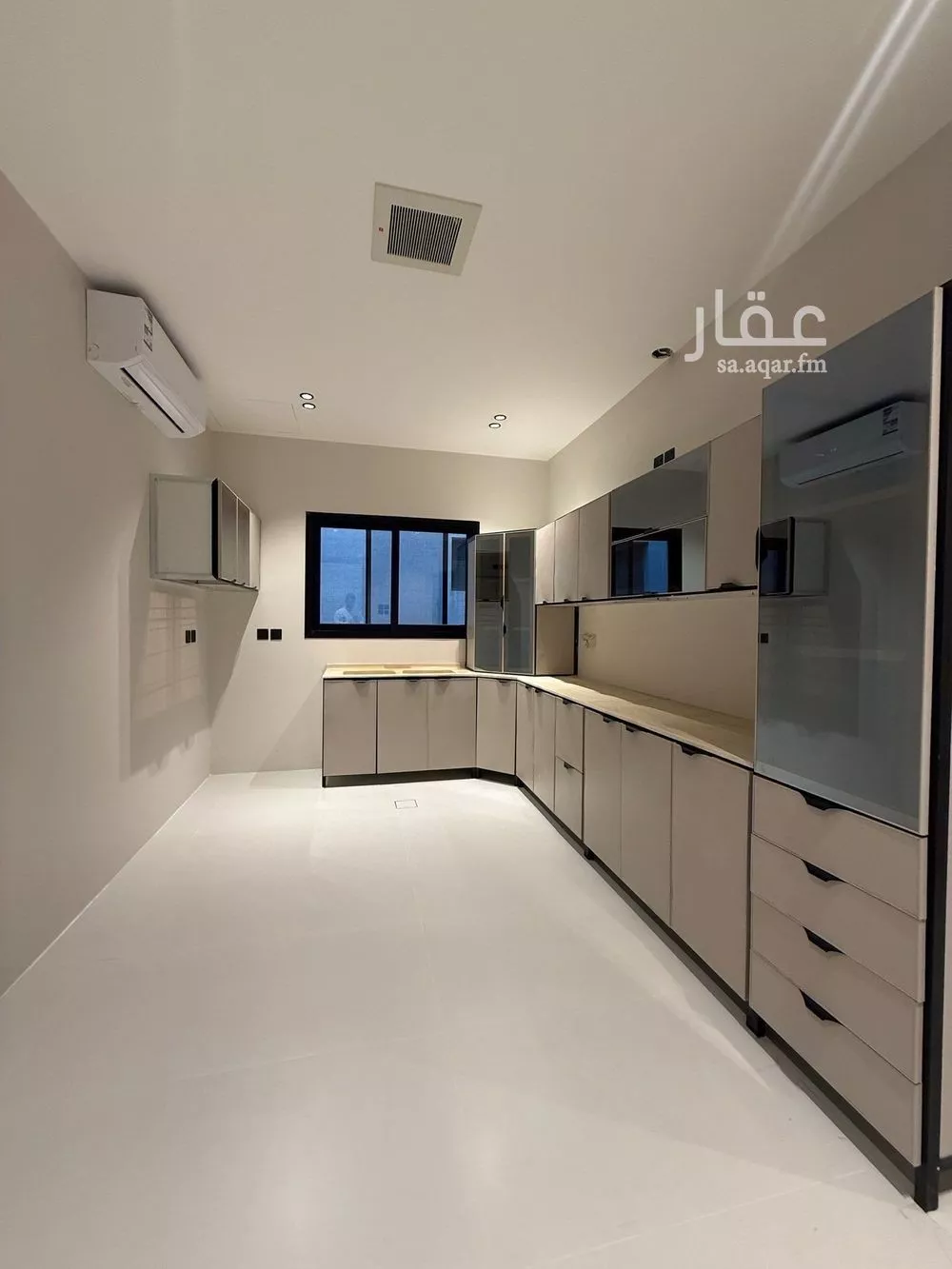 دور 4 غرف في النرجس 15