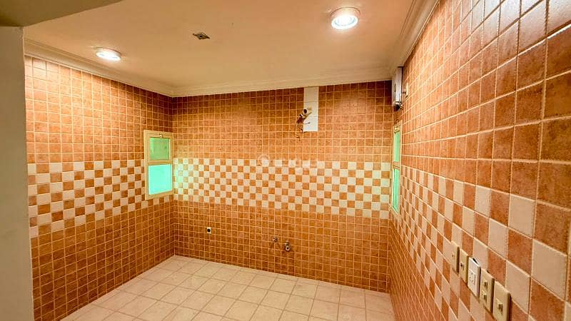 4 bedroom apartment in Al Jawharah, Eastern Province 6