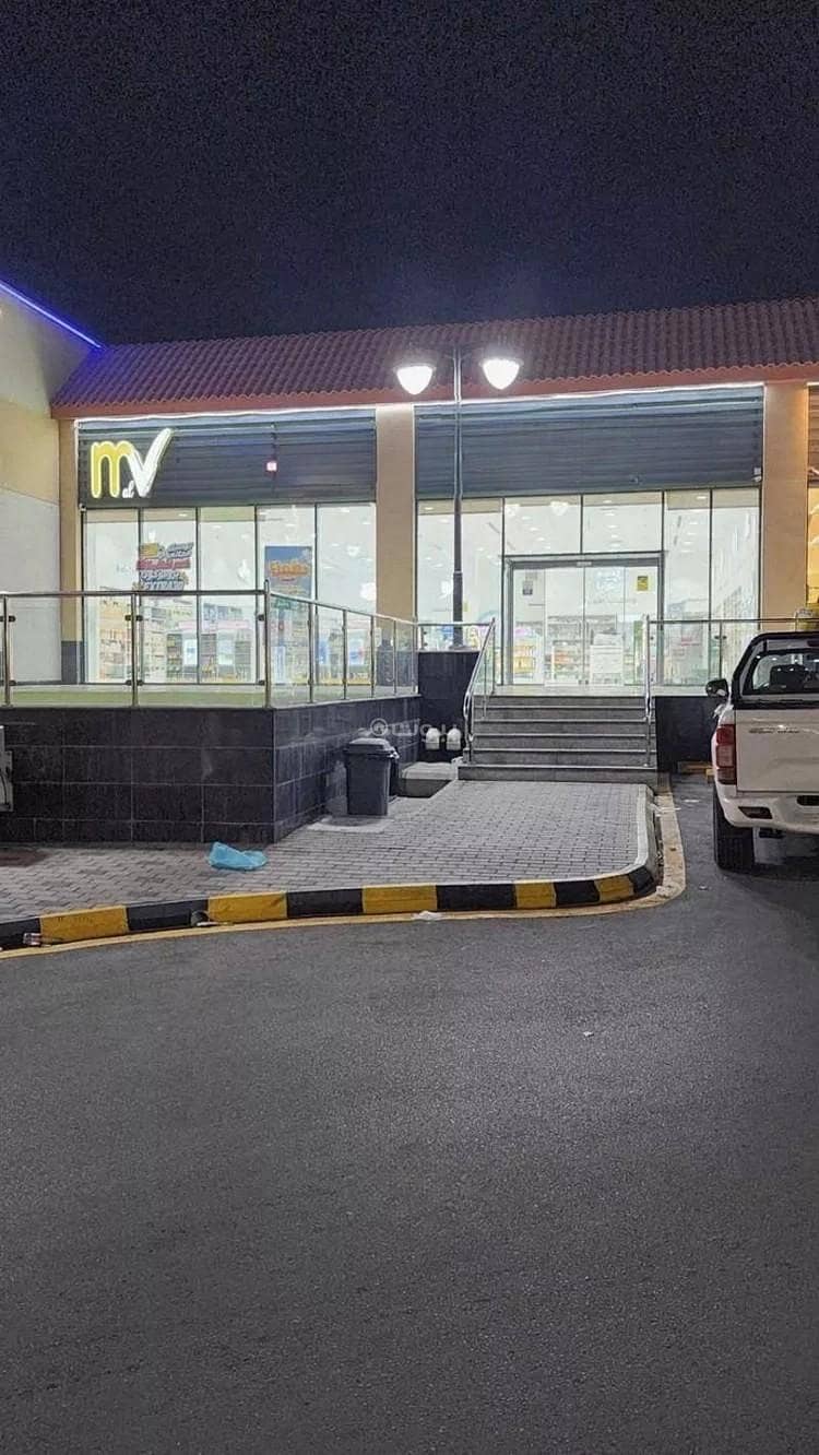 shop in Muraykh, Jeddah 4
