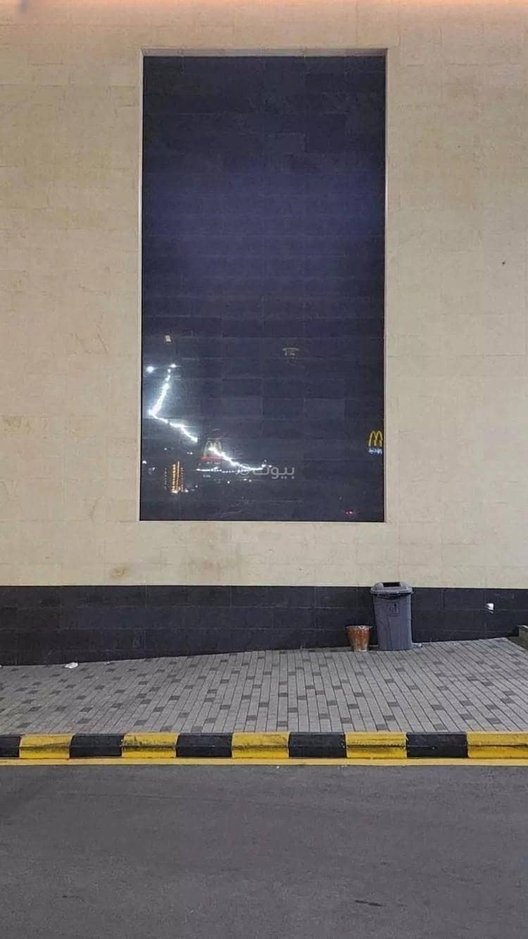 shop in Muraykh, Jeddah 18
