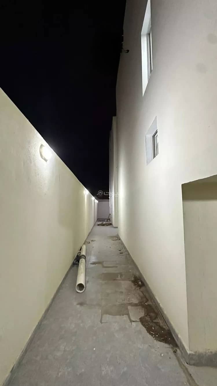 shop in King Fahd, Madinah 8