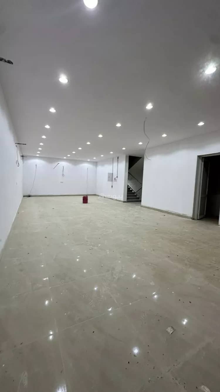shop in King Fahd, Madinah 18
