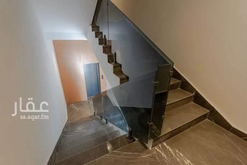5 bedroom floor in Al Aridh 16