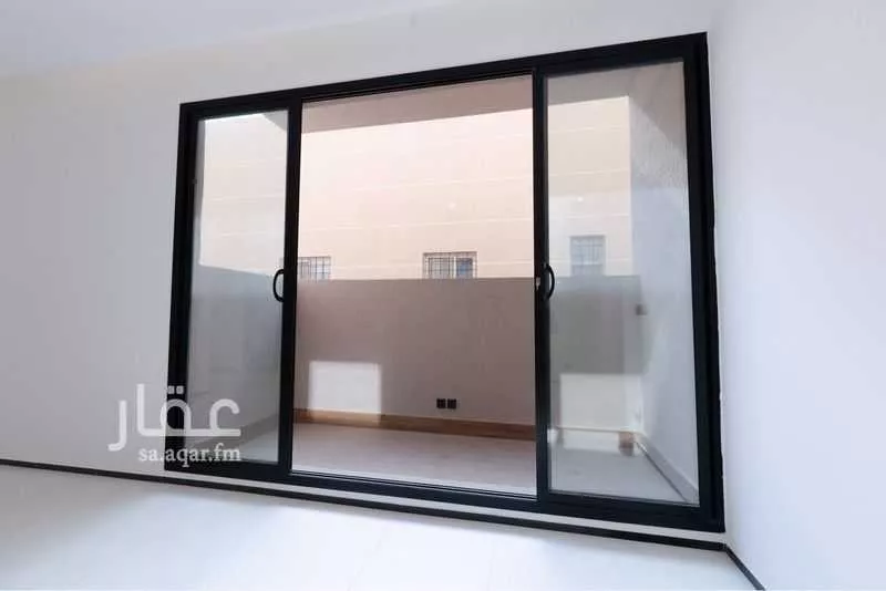 5 bedroom floor in Al Aridh 3